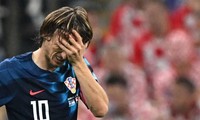 Chùm ảnh: Luka Modric đau đớn và bất lực nhìn Croatia thua Argentina 