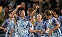 ‘Đè bẹp’ Thụy Sỹ 5-1, Tây Ban Nha lần đầu vào tứ kết World Cup