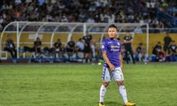 Nén đau vào sân, Quang Hải không &apos;giải cứu&apos; được Hà Nội FC