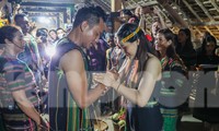 Lễ cưới truyền thống của dân tộc M&apos;nông diễn ra như thế nào?