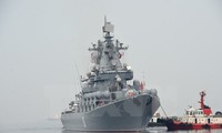 Tàu tuần dương tên lửa Varyag của Nga. Ảnh minh họa. Ảnh: AFP 
