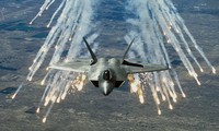 Cận cảnh sức mạnh ‘kỳ quan’ F-22 Raptor của không quân Mỹ