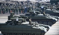 Khí tài tối tân của Nga tập kết trước duyệt binh Ngày Chiến thắng