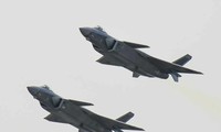 Trung Quốc khoe tiêm kích J-20 giữa hoài nghi của chuyên gia quân sự