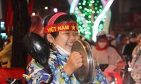 Người dân cả nước mừng chiến thắng của U23 Việt Nam