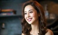 Jennifer Phạm sinh con thứ 4 là bé gái