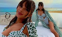 Hoa hậu Hoàn vũ Olivia Culpo quyến rũ ngất ngây với áo tắm