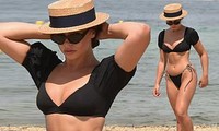 Francesca Allen khiến fan &apos;loạn nhịp&apos; bởi quá sắc vóc quá hoàn hảo, nóng bỏng với bikini