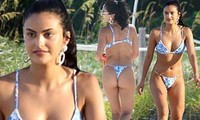 Camila Mendes gợi cảm nảy nở với bikini khi quay phim