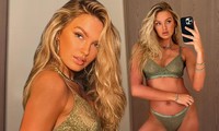 &apos;Thiên thần&apos; Romee Strijd tung ảnh selfie với nội y phô đường cong nóng bỏng 