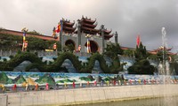 Chủ tịch Uông Bí phủ nhận thông tin nhiều quan chức đầu tư chùa Ba Vàng
