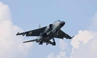 Máy bay chiến đấu Trung Quốc xâm phạm vùng biển Việt Nam 