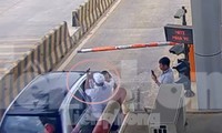 Bắt tạm giam 2 đối tượng đánh nhân viên Trạm BOT Ninh Xuân nhập viện
