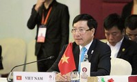 Phó Thủ tướng, Bộ trưởng Ngoại giao Phạm Bình Minh phát biểu tại Hội nghị. Ảnh: ASEAN