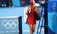 Naomi Osaka bị loại khỏi Olympic Tokyo sau 1 giờ thi đấu