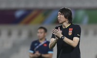 HLV tuyển Trung Quốc giữ được ghế nhờ trận thắng Việt Nam