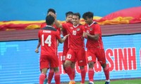 Thắng nhờ hat-trick kỳ lạ, Indonesia giành vé vào bán kết