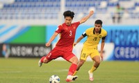 Bị FIFA nhận xét ‘phải học theo Việt Nam’, Malaysia đại phẫu giải VĐQG