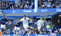 Chelsea thắng xấu xí, Tuchel còn nhiều nỗi lo