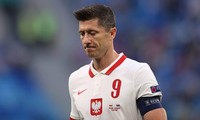 Lewandowski khiến truyền thông nước nhà dậy sóng sau trận thua Hà Lan