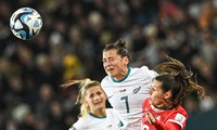 Tuyển nữ New Zealand đi vào lịch sử World Cup với kỷ lục đáng quên