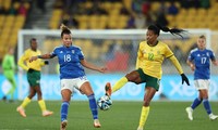Nam Phi giành vé vào vòng 1/8 World Cup 2023 với chiến thắng 3-2 trước Italia.