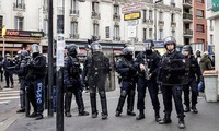Cảnh sát Pháp trong những ngày qua