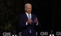 Ứng cử viên tổng thống Joe Biden trong sự kiện tối 17/9 (Ảnh: Reuters) 