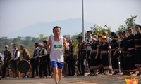 Chạy marathon kỷ niệm tuổi 70 tại Côn Đảo