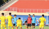 Olympic Việt Nam rèn quân chuẩn bị cho trận đấu với Mông Cổ ngày hôm nay. Ảnh: Anh Đoàn