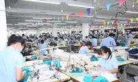 Doanh nghiệp dệt may phấn khởi vì “rủng rỉnh” đơn hàng (ảnh tại Cty May Sài Gòn 3)