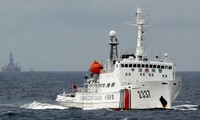 Tàu Trung Quốc vi phạm trên biển Đông - Ảnh: Reuters