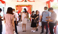 Đám cưới thời dịch (đám cưới tại huyện Bàu Bàng, Bình Dương). Ảnh: Hương Chi