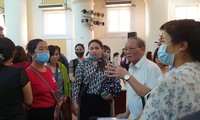 Ông Hà Đức Trụ, Phó Hiệu trưởng ĐH KD&CN tại buổi đối thoại với sinh viên hôm 26/9 