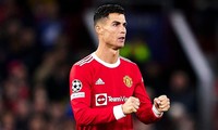 Ronaldo tỏa sáng phút 90+5, M.U thắng Villarreal trong lo âu