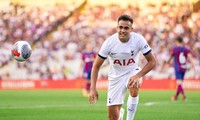 MU vơ bèo gạt tép tìm người thay thế Luke Shaw