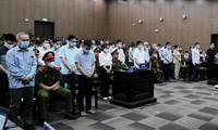 Chị gái bị đề nghị điều tra, cựu chuyên viên Bộ GTVT bất ngờ ‘quay xe’ nhận tội 