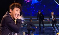 Trấn Thành gặp &apos;sự cố&apos; trên sân khấu khiến khán giả ôm bụng cười