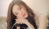 Dân mạng &apos;xốn xang&apos; trước vẻ đẹp mong manh ma mị của Quỳnh Kool 