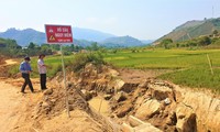 Kênh dẫn nước nhưng nằm sâu dưới đất