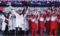VĐV Triều Tiên (áo sẫm) sẽ không dự Olympic Tokyo 