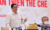 Thủ tướng Phạm Minh Chính phát biểu tại Hội nghị toàn quốc về công tác xây dựng và hoàn thiện thể chế Ảnh: Nhật Minh 