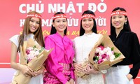 Tình nguyện viên tham gia hiến máu tại ngày hội Chủ nhật Đỏ diễn ra ở Trường Đại học Văn hóa Thể thao và Du lịch Thanh Hóa. Ảnh: Như Ý