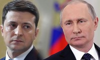 Tổng thống Ukraine Zelensky (trái) đã vài lần điện đàm với ông Putin, nhưng chưa từng gặp nhau trực tiếp ảnh: UNIAN 