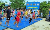 Sôi nổi các lớp bơi miễn phí cho thiếu nhi, phòng chống đuối nước ở Đắk Lắk