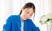 MC Olympia Khánh Vy từng gặp bất ổn đỉnh điểm, kể trải nghiệm &apos;lao thẳng vào nỗi sợ&apos;