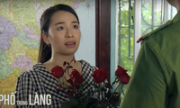Phố trong làng tập 9: Gái quê (Trần Vân) mang hoa đến tán tỉnh trưởng công an xã