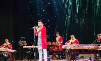 Nghệ sĩ khiếm thị Hàn - Việt thắp sáng thế giới bằng âm nhạc