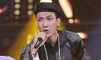 Thí sinh đội Binz nói gì sau trả lời fan mẫu phụ nữ lý tưởng là &apos;mẹ em&apos; bị chỉ trích?