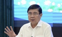 Nếu có trên 1.000 ca nhiễm Covid-19, TPHCM sẽ &apos;vỡ trận&apos;